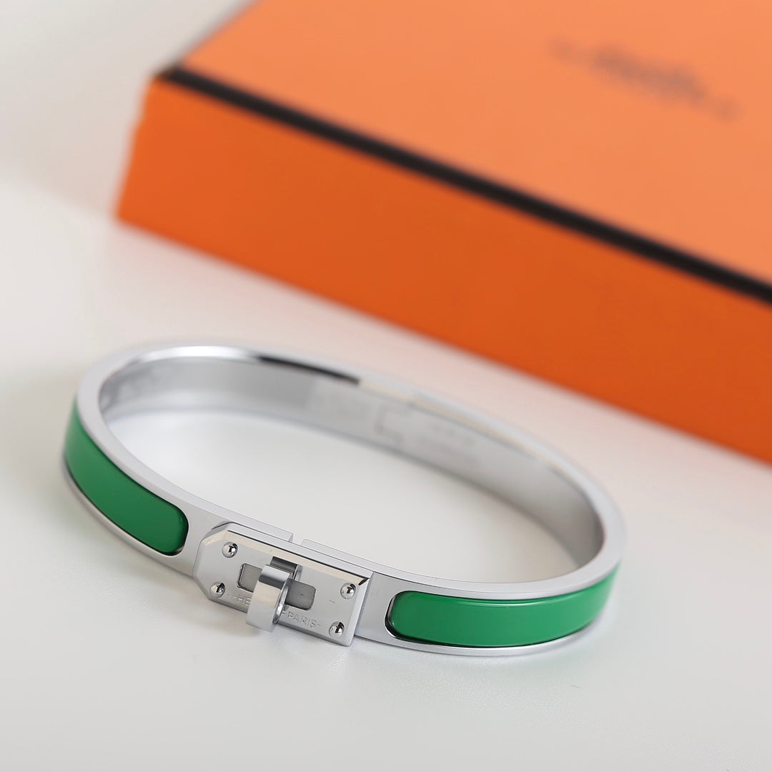 DIANA HM KELLY GREEN BRACELET