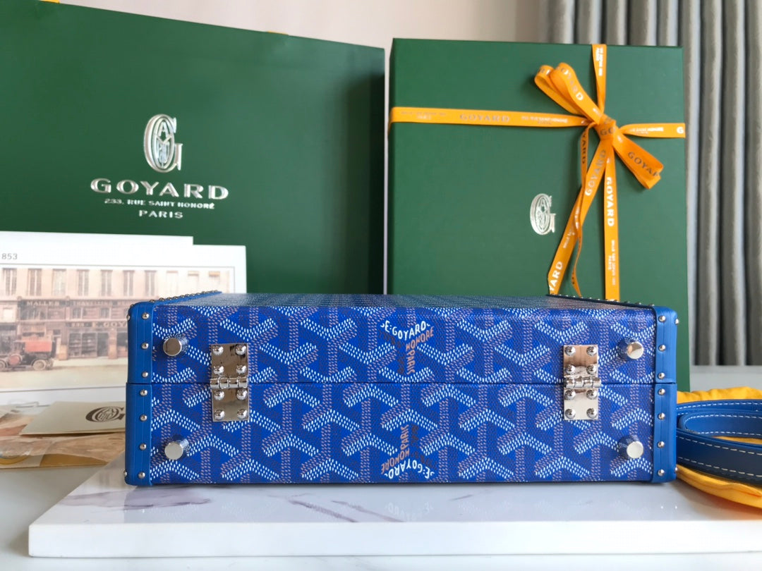 GRAND H?TEL TRUNK BAG 24 IN BLUE GOYARDINE CANVAS AND CALFSKIN