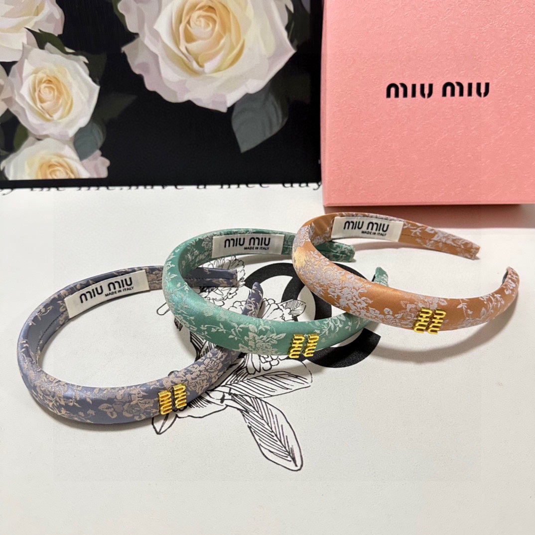 HEADBAND WITH GARNITURE PRINT IN VIRIDIAN GREEN SILK 432823