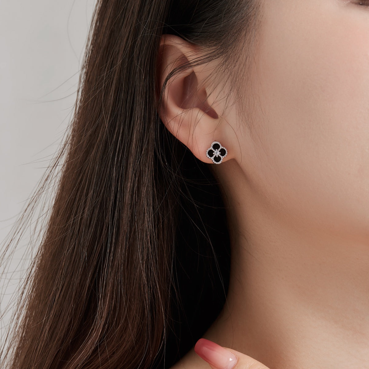 [HOT]Four-Leaf Clover Flower Shape Exquisite Earrings