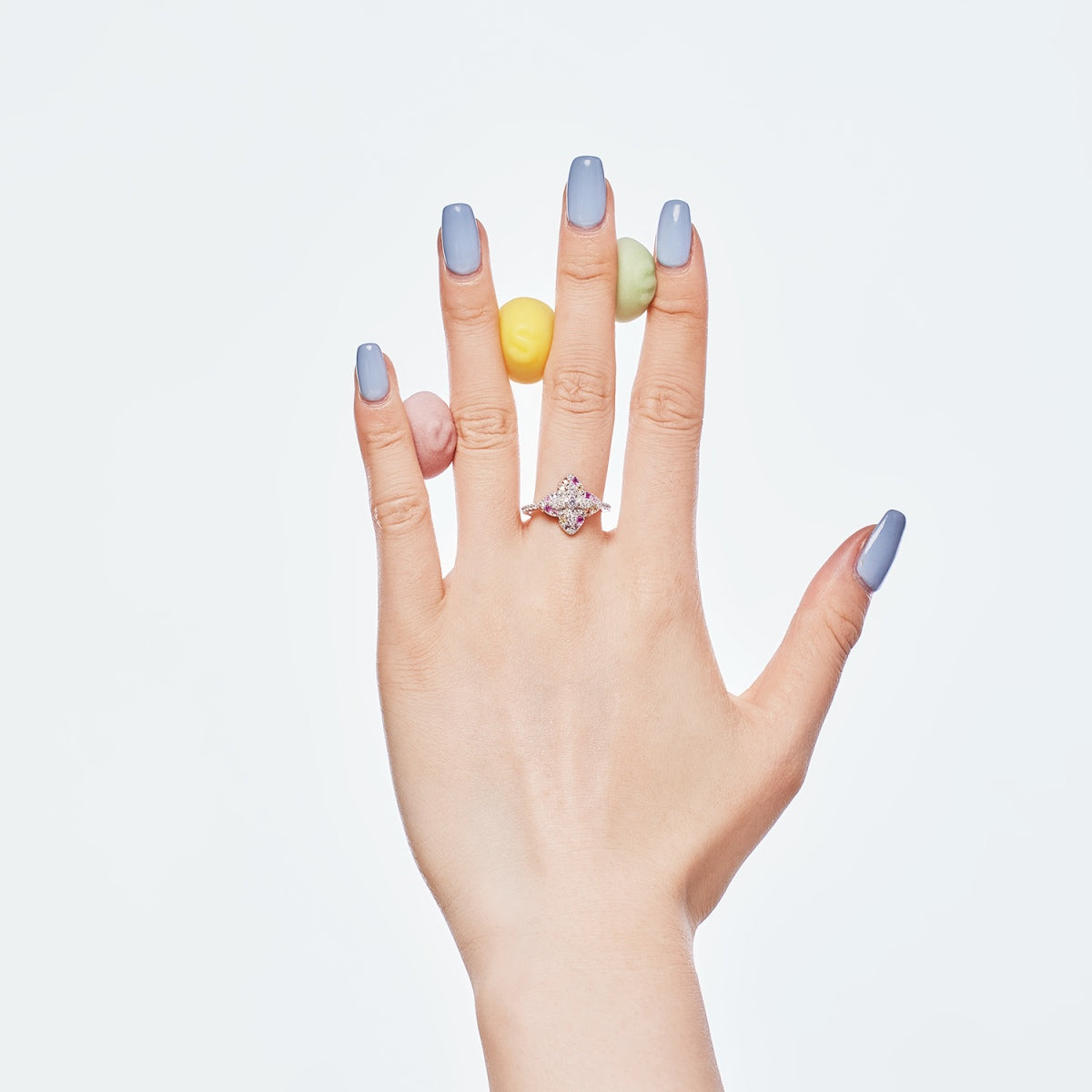 [HOT] Bague de banquet luxueuse en forme de fleur colorée