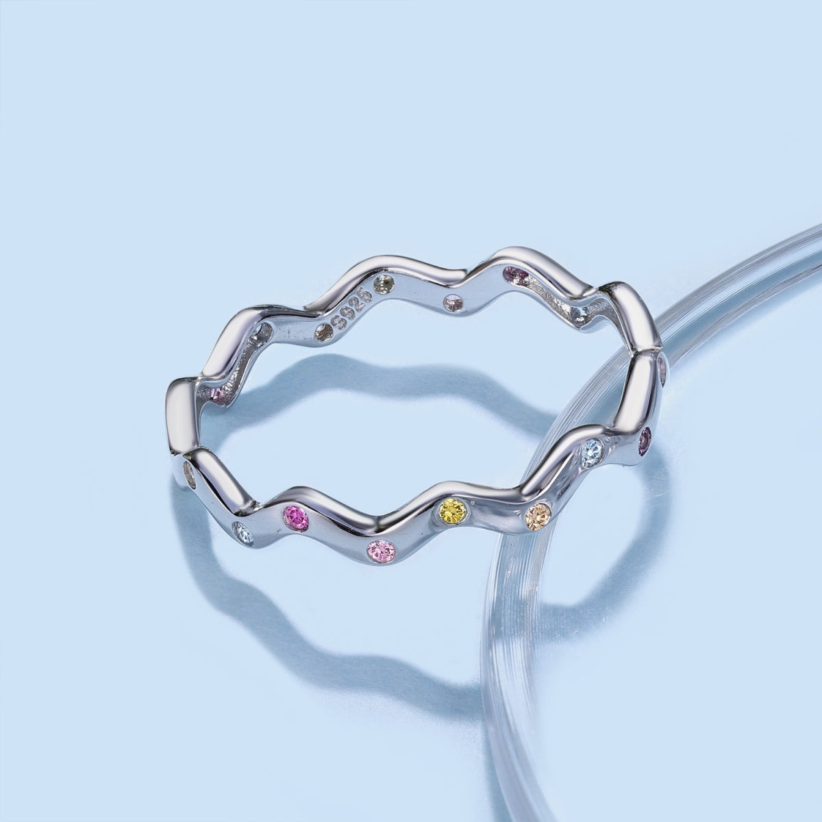 [HOT] Bague quotidienne ronde vibrante et ornée