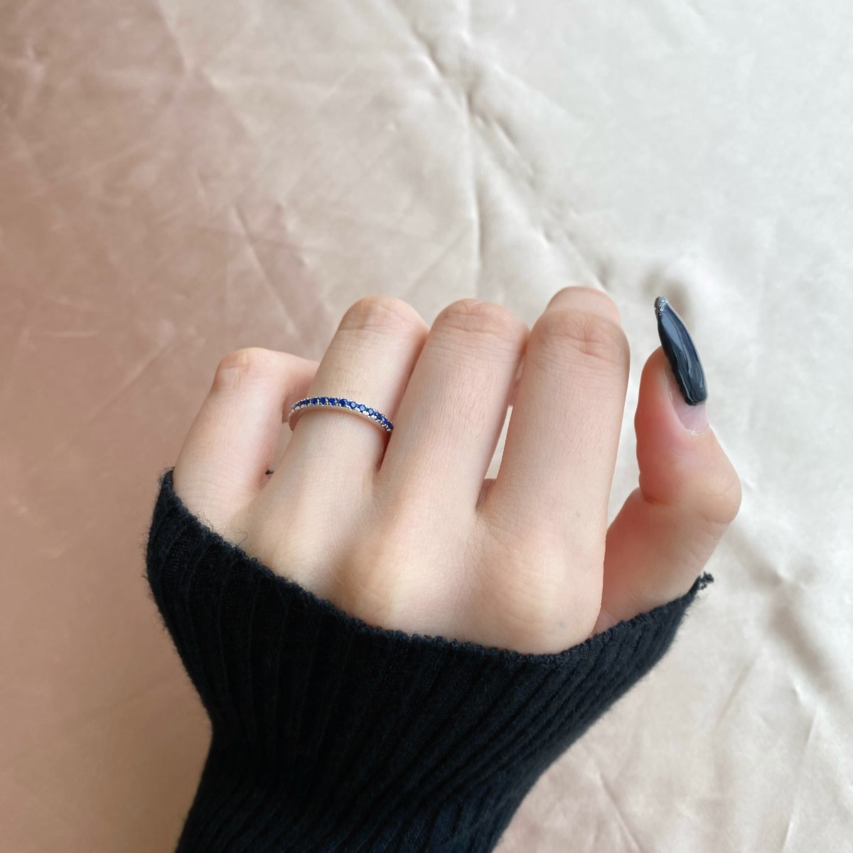 [HOT]Delicate Sparkling Round Cut Daily Ring