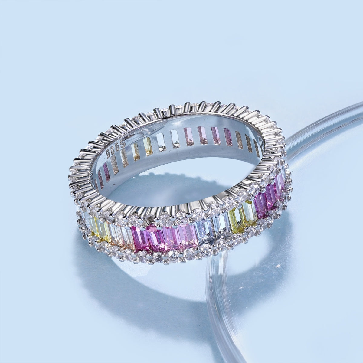 [HOT] Bague quotidienne délicate en émeraude kaléidoscopique