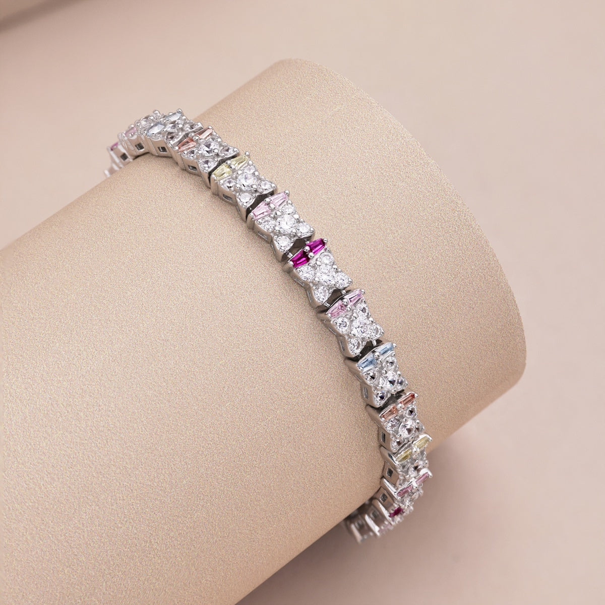 [HOT]Unique Colorful Flower Shape Daily Bracelet