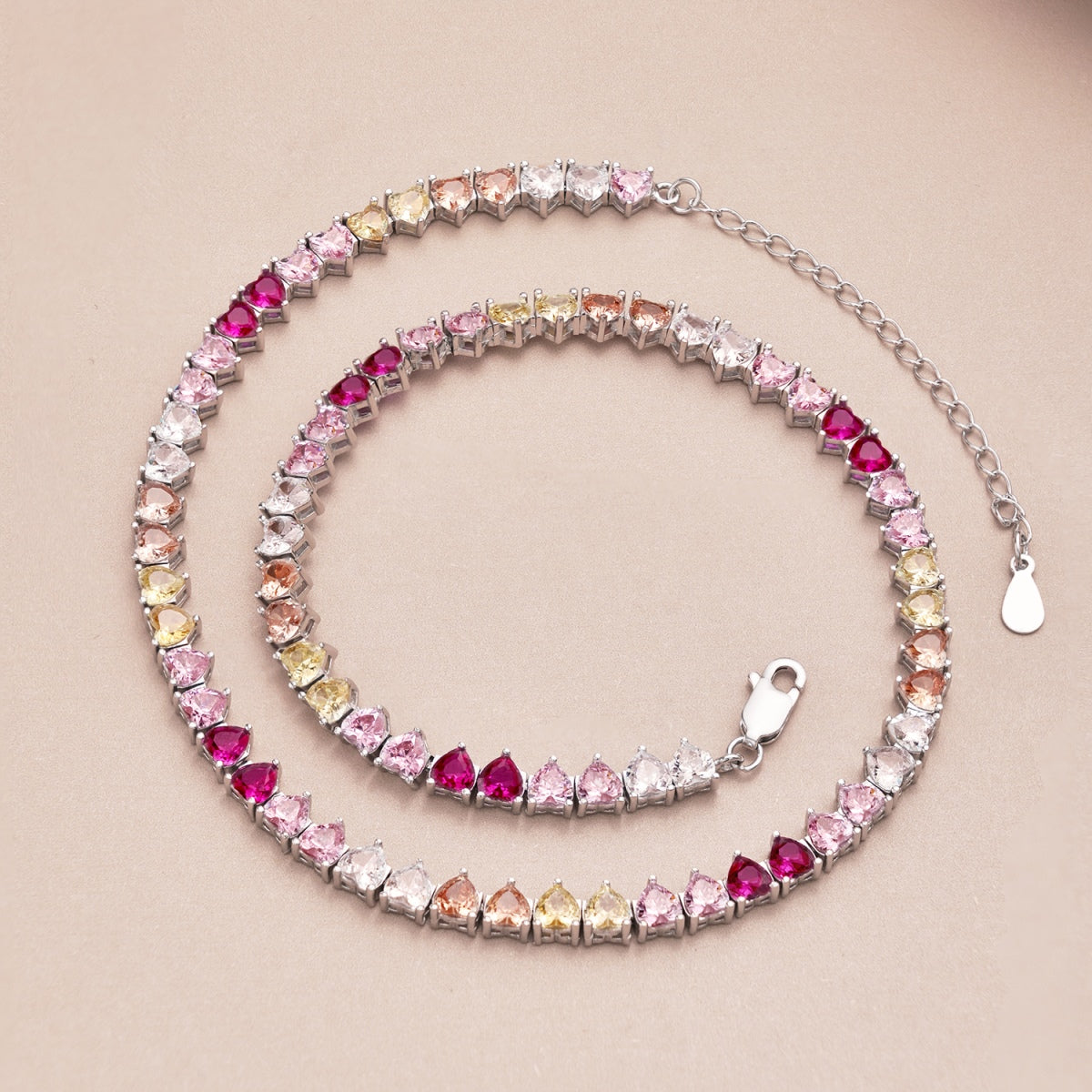 [HOT] Collier de tennis scintillant et coloré en forme de cœur