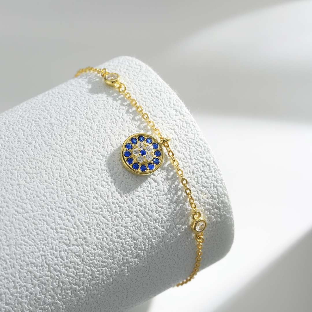 [HOT]Devil's Eye Round Shape Bracelet