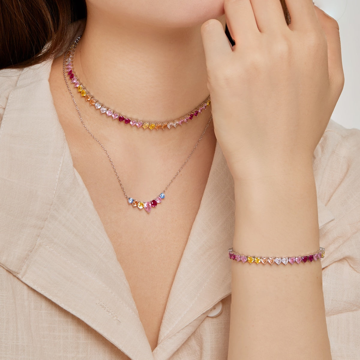[HOT] Collier de tennis scintillant et coloré en forme de cœur
