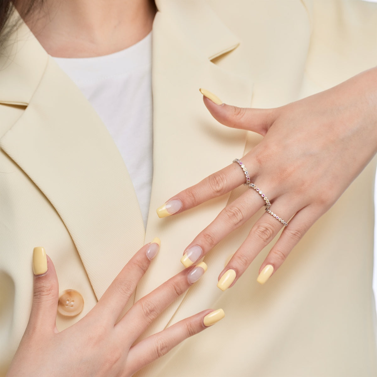 [HOT] Bague quotidienne scintillante et éclatante à taille ronde