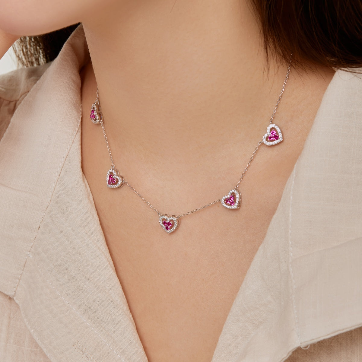 [HOT]Sparkling Five Heart Necklace