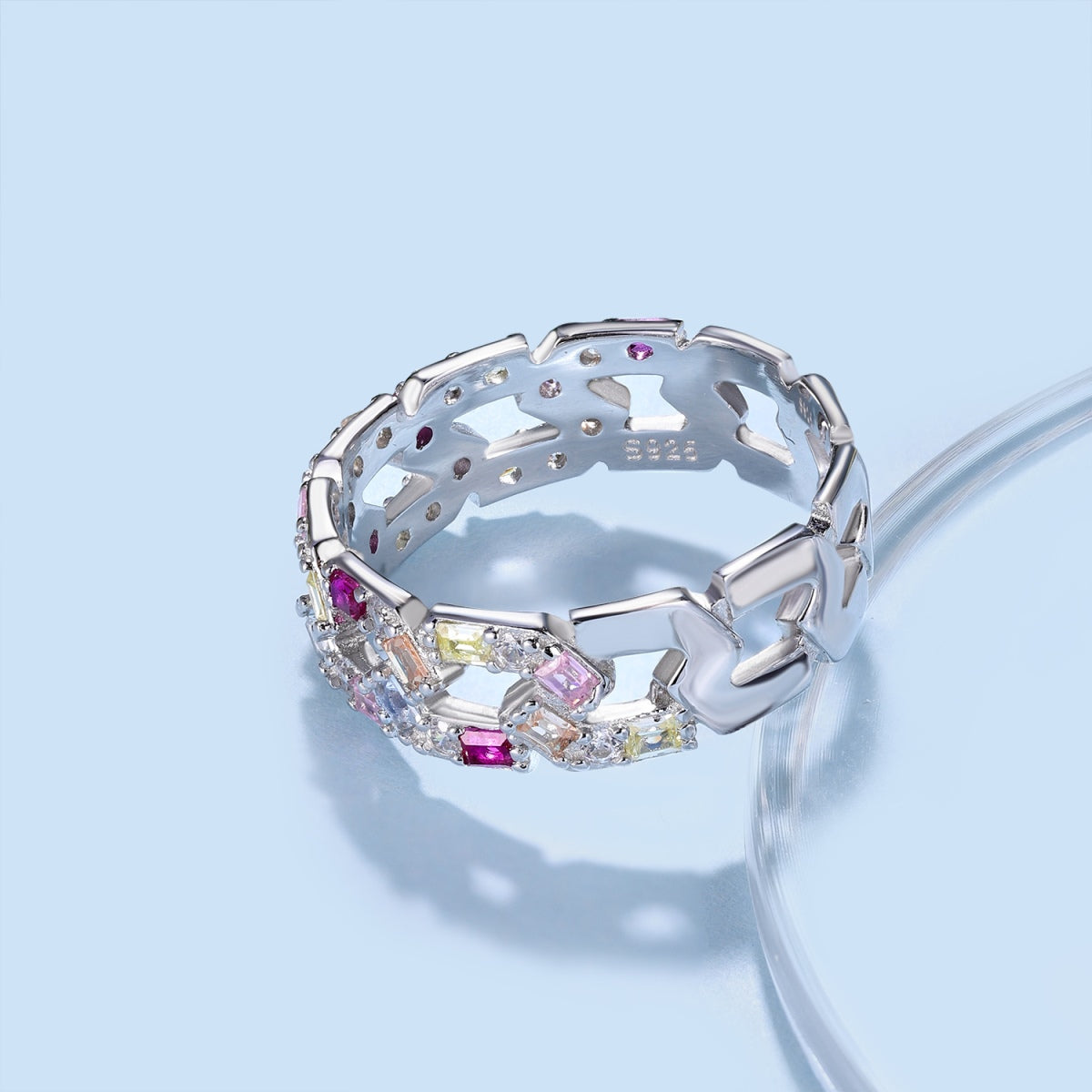 [HOT] Bague quotidienne scintillante et vibrante taille émeraude