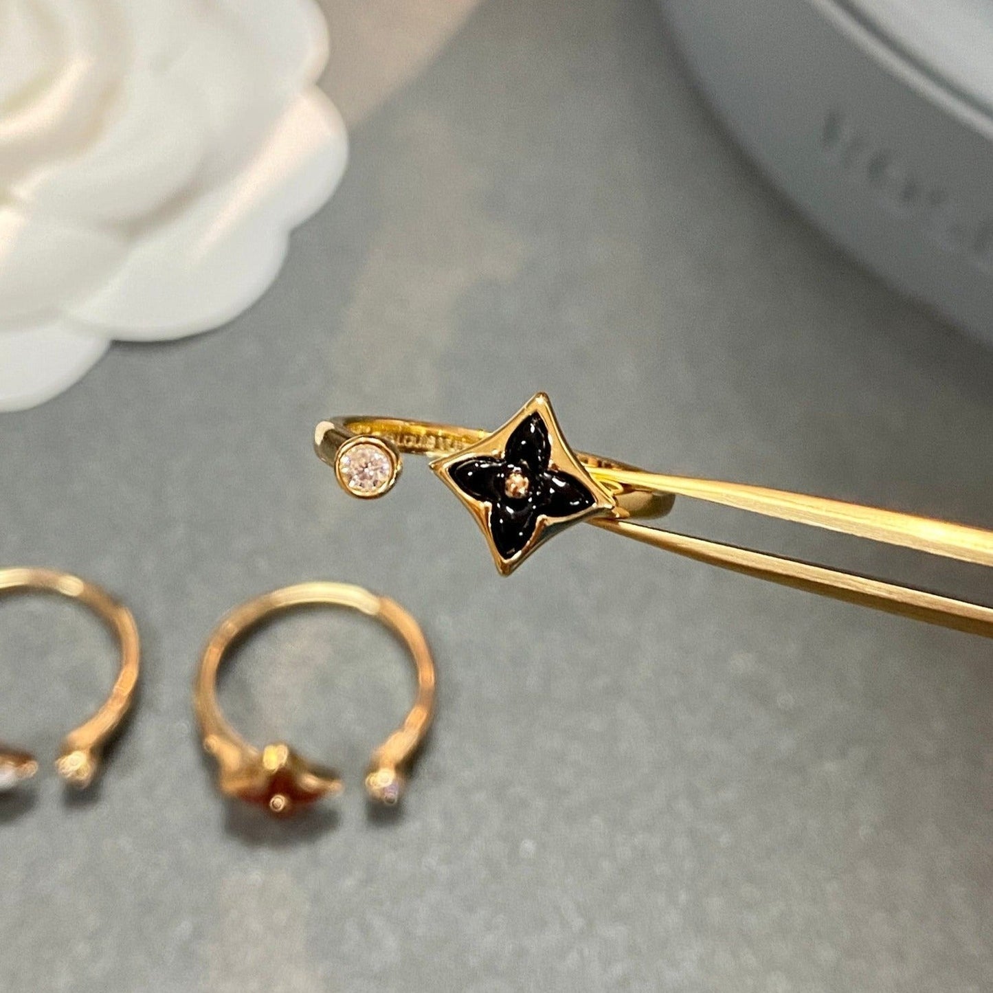 DIANA STAR 1 DIAMOND OPEN RING