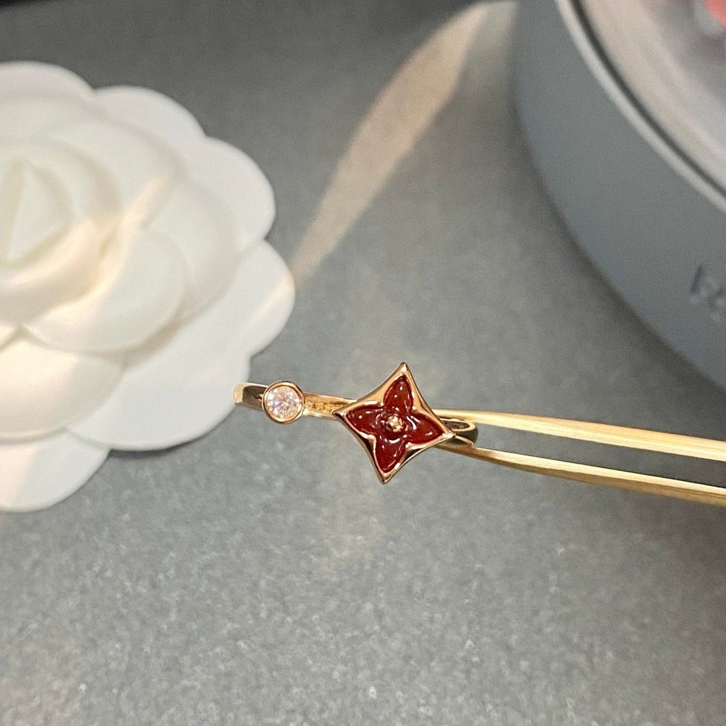 DIANA STAR 1 DIAMOND OPEN RING