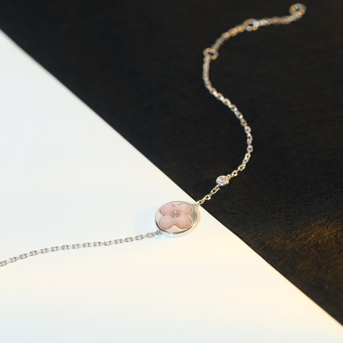 DIANA SUN MOTIF PINK MOP SILVER BRACELET