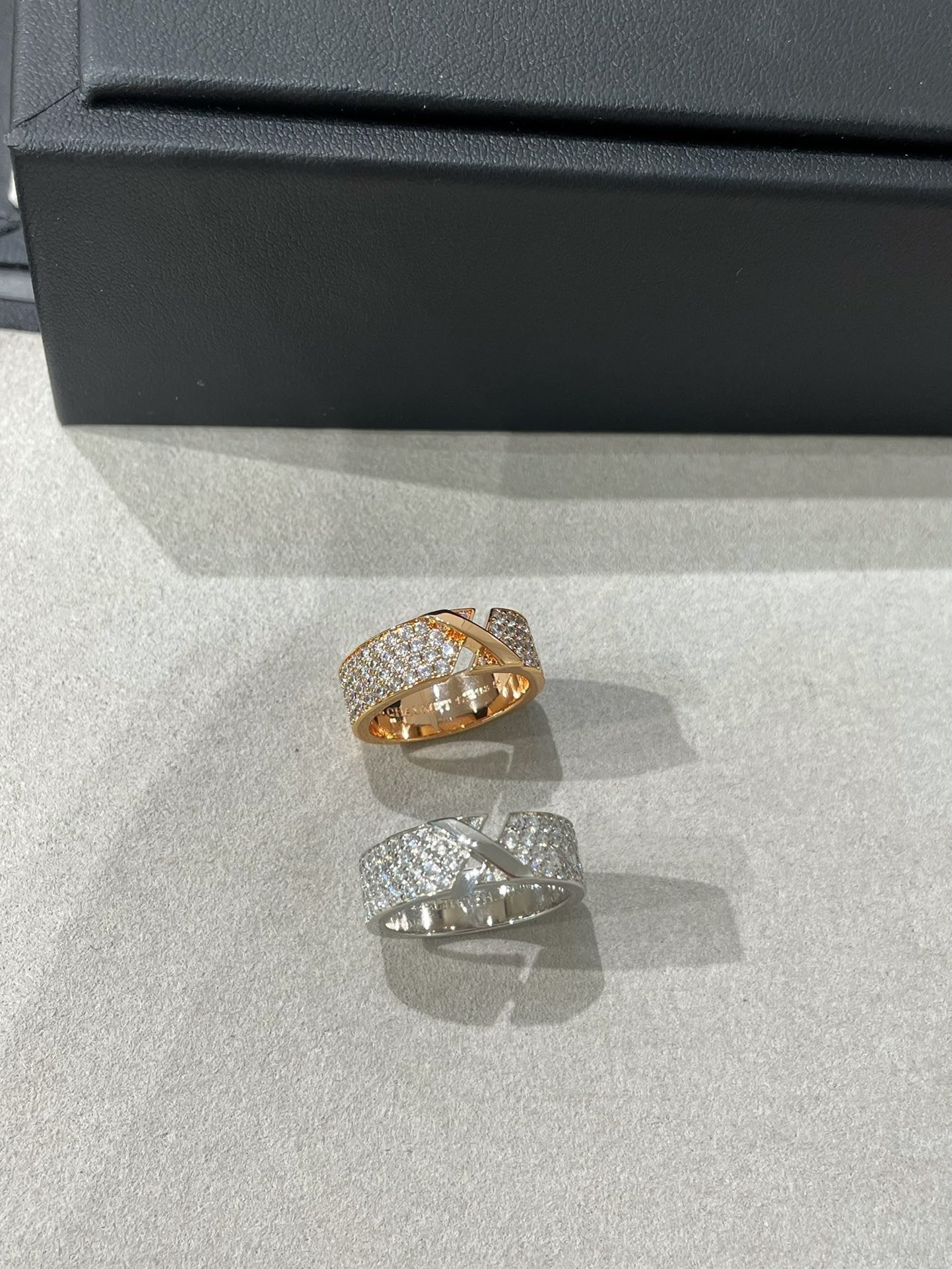 DIANA LIENS EVIDENCE PINK GOLD DIAMOND PAVED RING