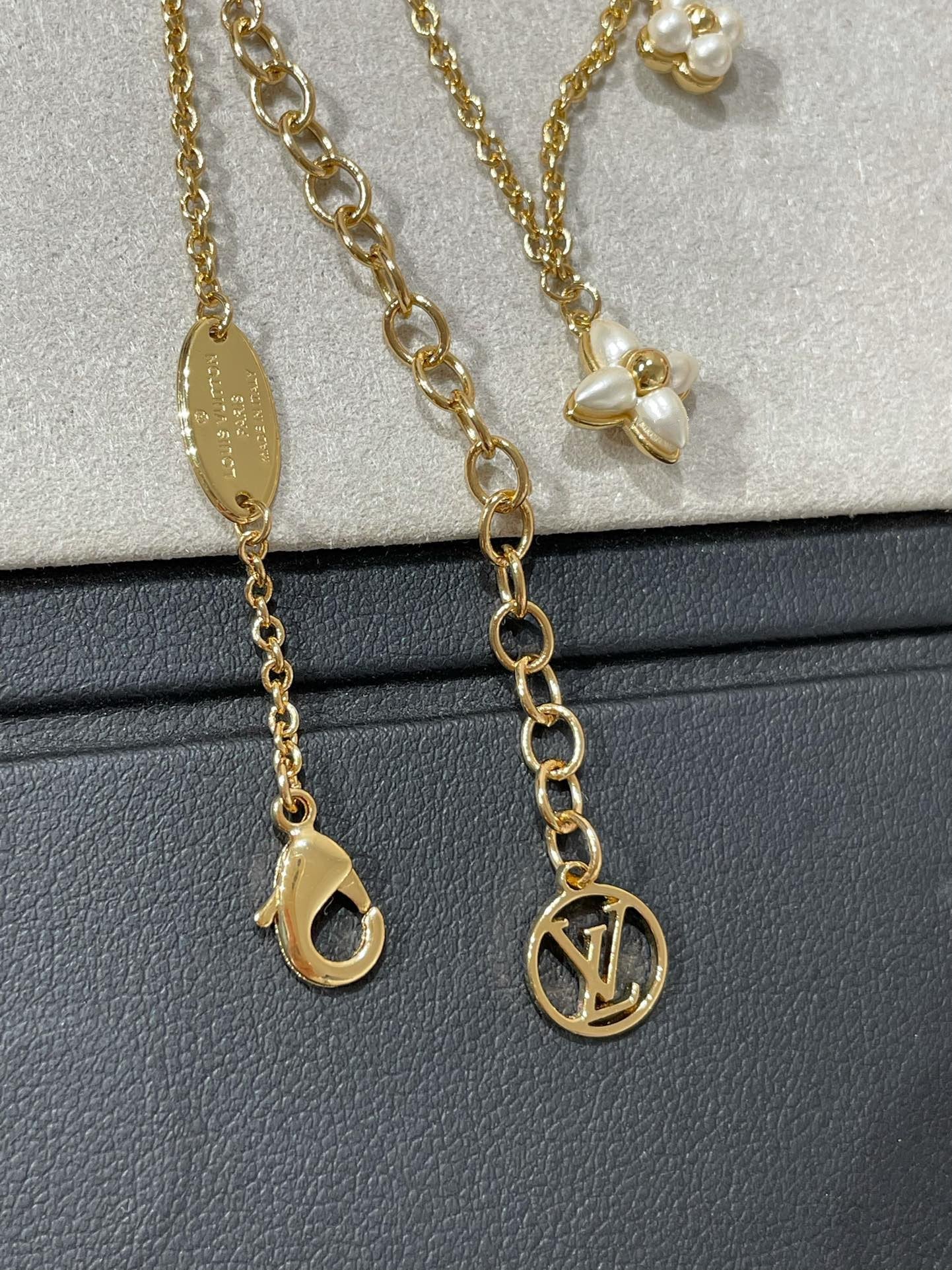DIANA FLOWERGRAM GOLD MOP DOUBLE ROW NECKLACE