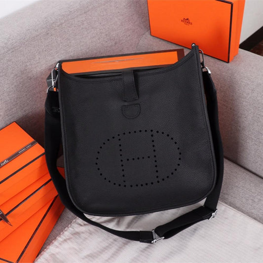 HM EVELYNE BAG 28 BLACK TOGO