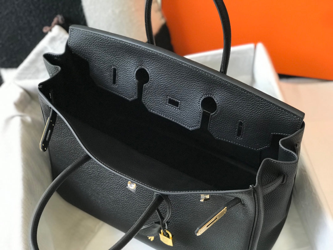 HM BIRKIN 30CM BLACK TOGO LEATHER GOLD HARDWARE