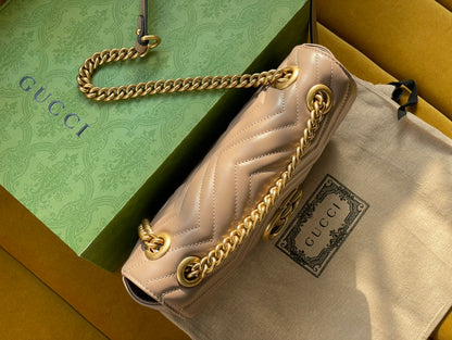 GG MARMONT MATELASS¨¦ LARGE 26 BAG BEIGE CALFSKIN