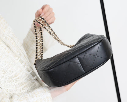 cc hobo bag 26cm black lambskin silver hardware
