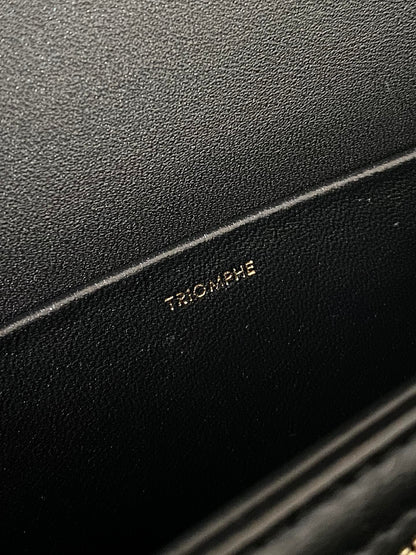 CLASSIQUE TRIOMPHE 22 ALL BLACK CALFSKIN