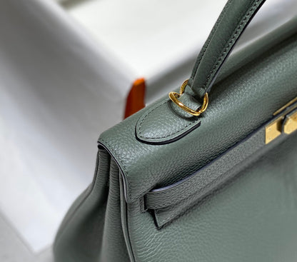 HM KELLY 32CM BAG IN PINE TOGO GOLD HARDWARE