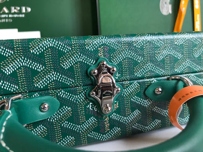GRAND H?TEL TRUNK BAG 24 IN GREEN GOYARDINE CANVAS AND CALFSKIN