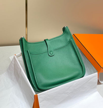 Evelyne 29cm Dark Green Togo Shw