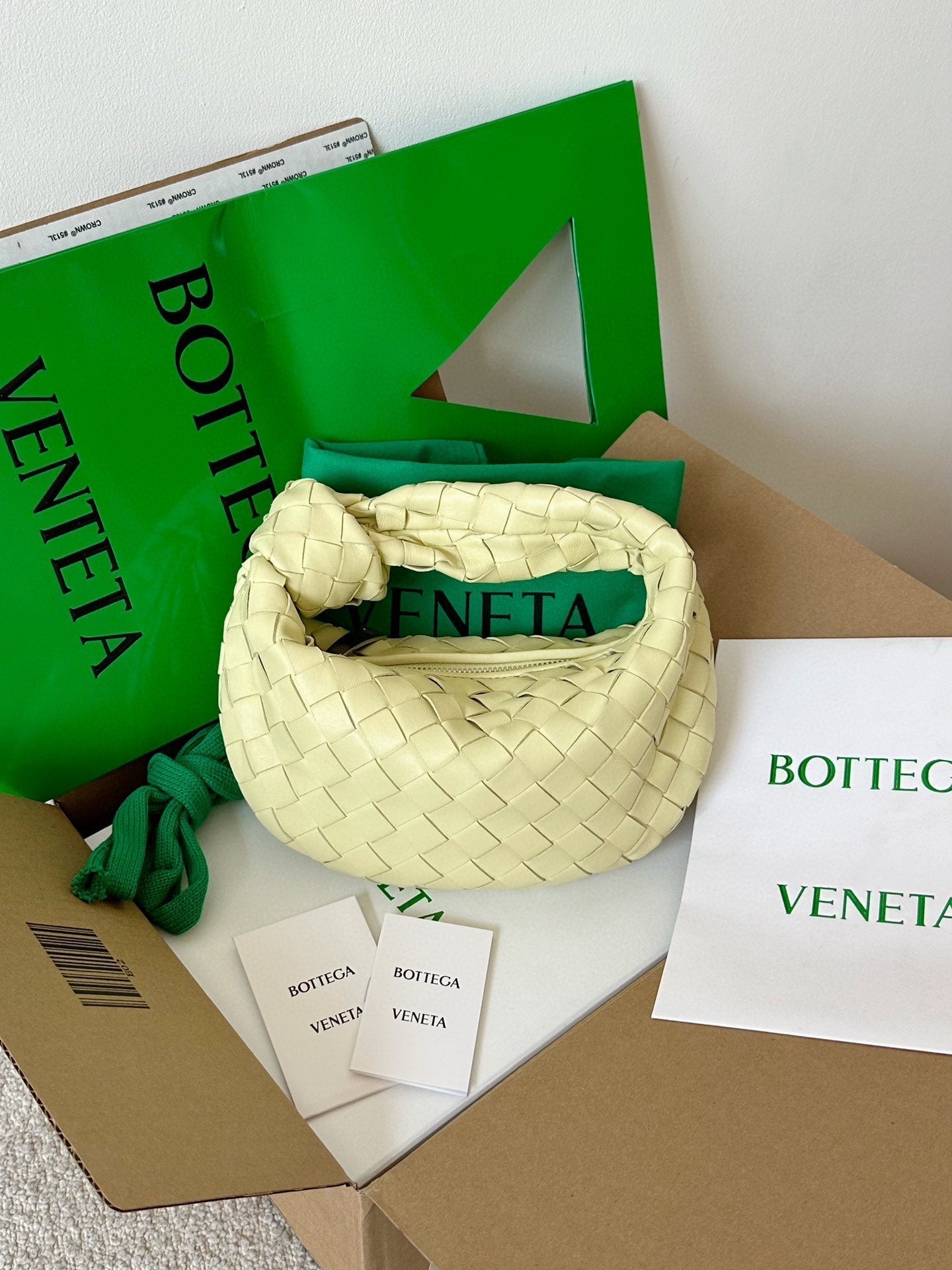mini jodie 28 lime lambskin