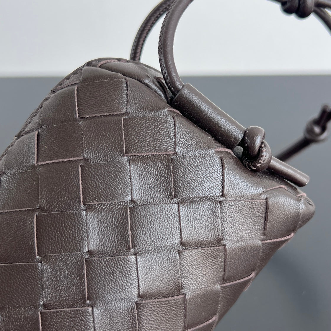 BV Concert Pouch 18.5cm Dark Chocolate Lambskin