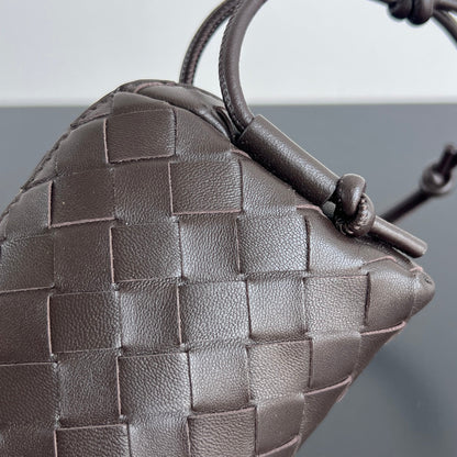 BV Concert Pouch 18.5cm Dark Chocolate Lambskin
