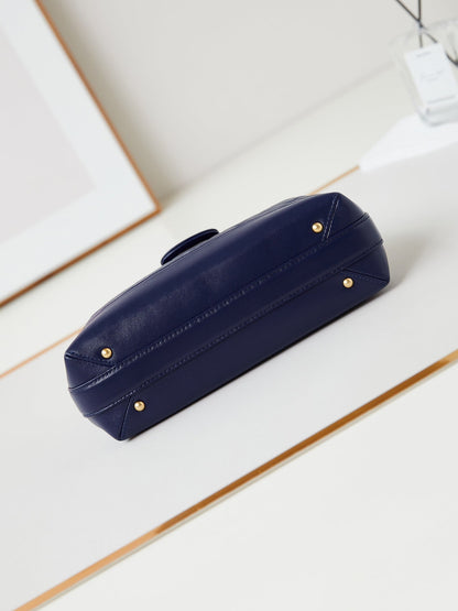 CC 24A Top Handle 23.5cm Night Blue Wax Leather Gold Hardware 238473