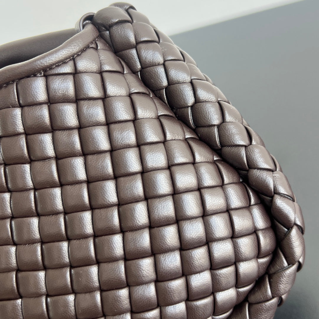BV Small Cobble Top Handle 23cm Chocolate Lambskin