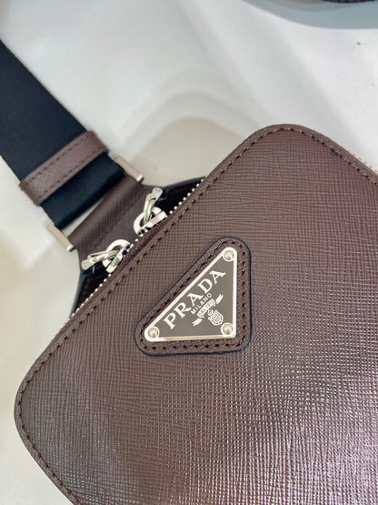 CHEST BAG 20 IN CHOCOLATE SAFFIANO LEATHER