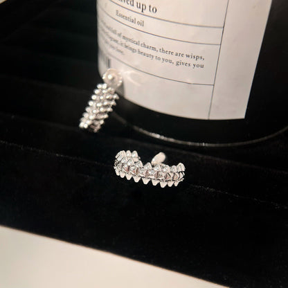 DIANA CLASH SMALL HOOP EARRINGS