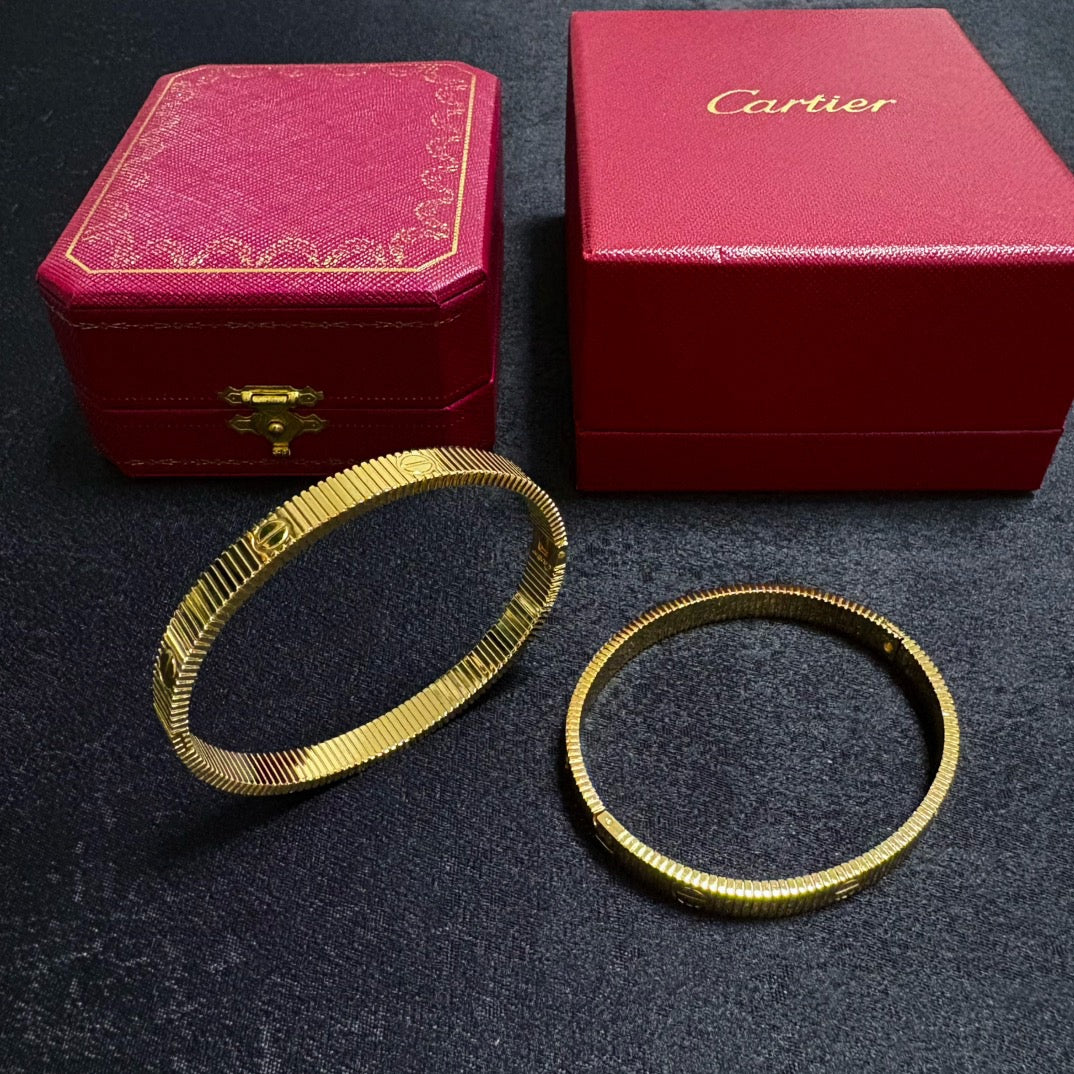 LOVE UNLIMITED BRACELET