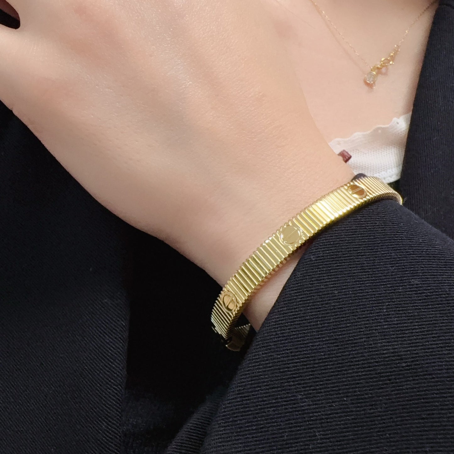 LOVE UNLIMITED BRACELET