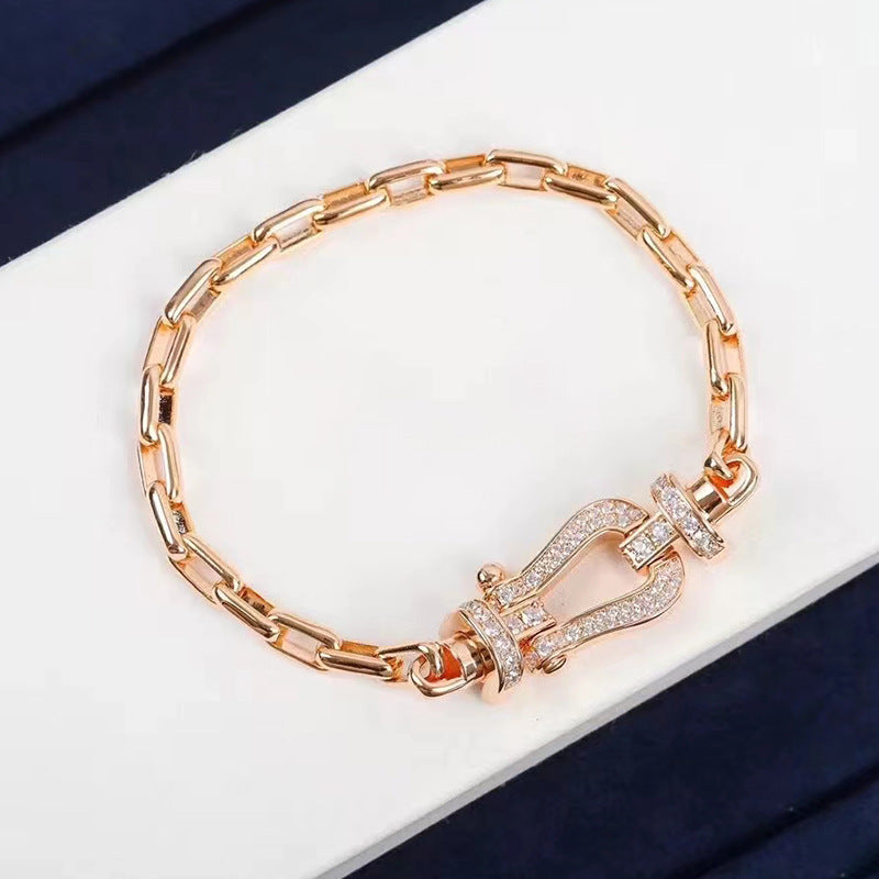 DIANA FORCE LARGE HORSESHOE CLASP  METAL BRACELET
