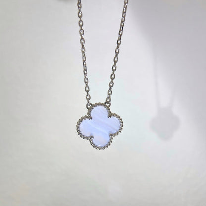 CLOVER 15MM BLUE CHALCEDONY NECKLACE SILVER