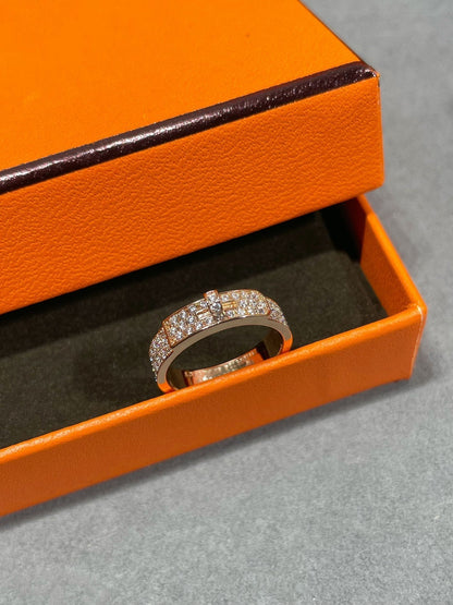 DIANA KELLY PINK GOLD DIAMOND RING