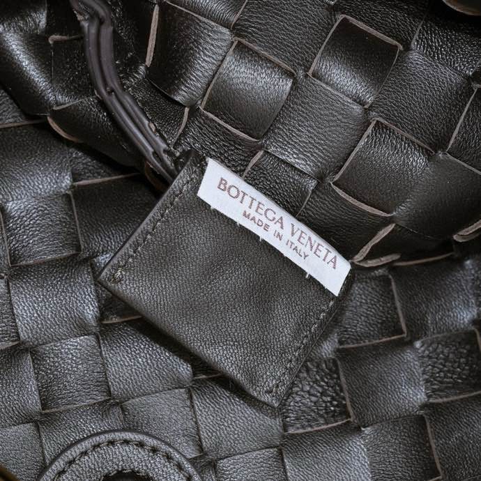 SARDINE 39 WITH CHAIN IN DARK BROWN LAMBSKIN