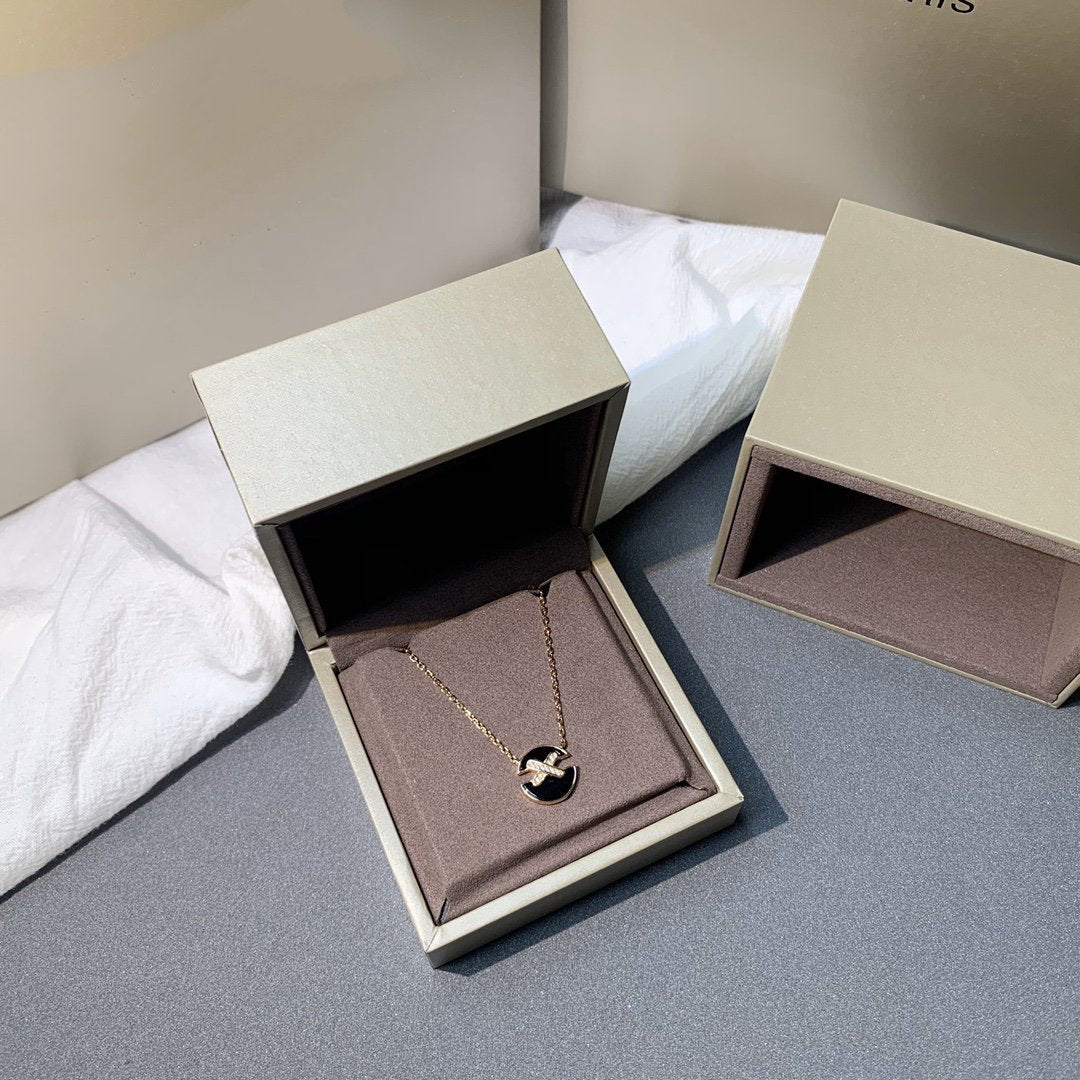 DIANA JEUX DE PINK GOLD DIAMOND NECKLACE