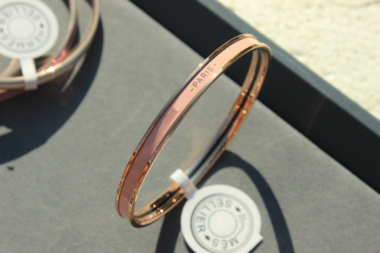 DIANA HM UNI BANGLE BAG