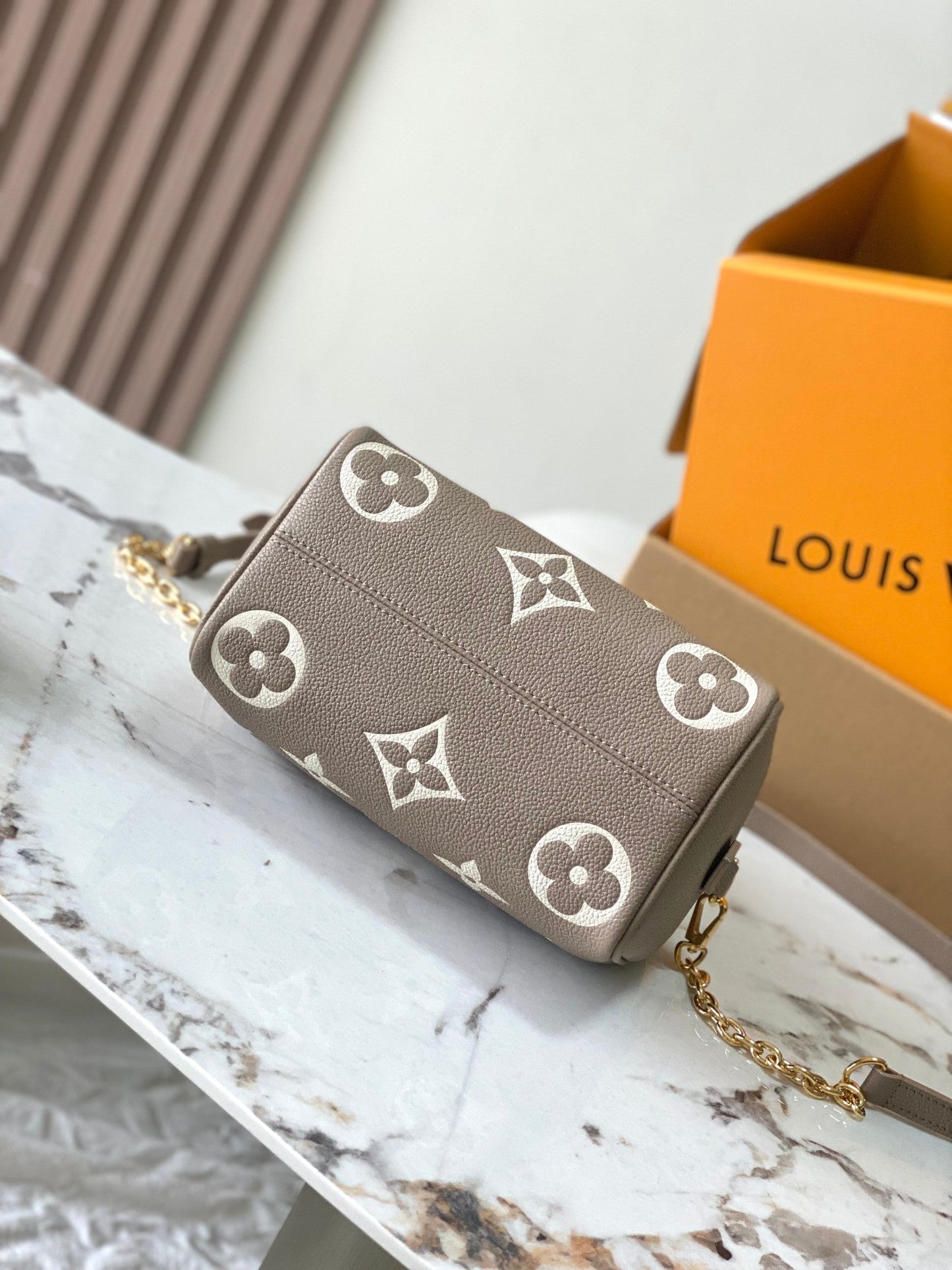 SPEEDY BANDOULI¨¨RE 20 IN TAUPE BROWN AND WHITE MONOGRAM EMPREINTE LEATHER