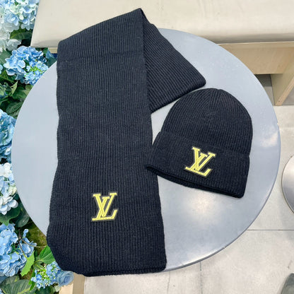 SET SCARF AND HAT IN BLACK WOOL 406533