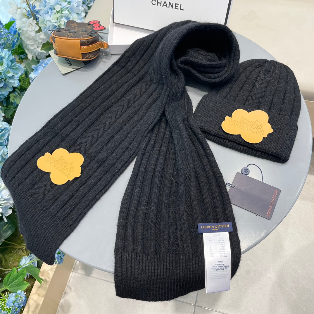 SET SCARF AND HAT IN BLACK WOOL 419147