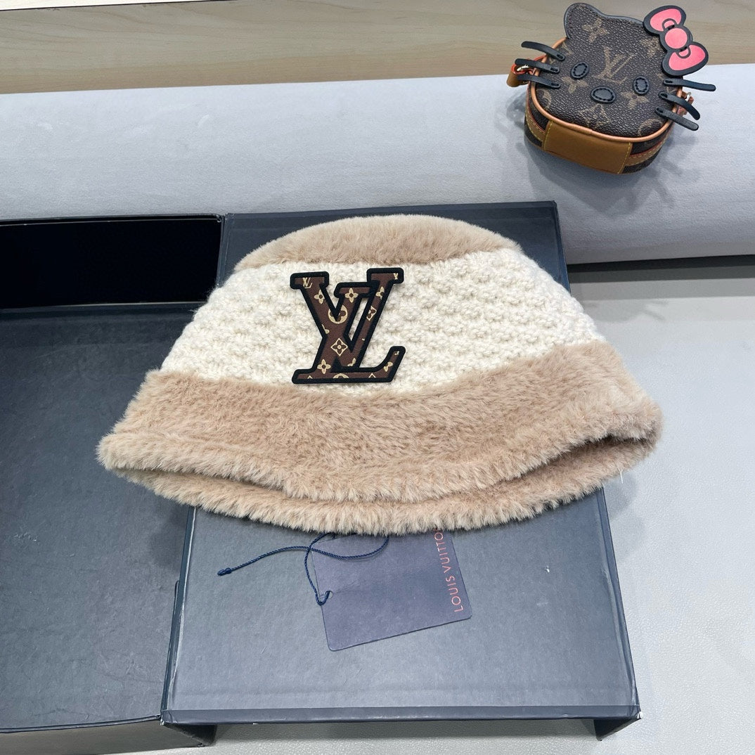 BUCKET HAT IN BEIGE MIX WHITE WOOL 421039