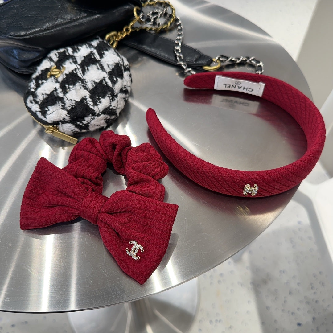 RUBY RED FABRIC HAIRBAND 410903