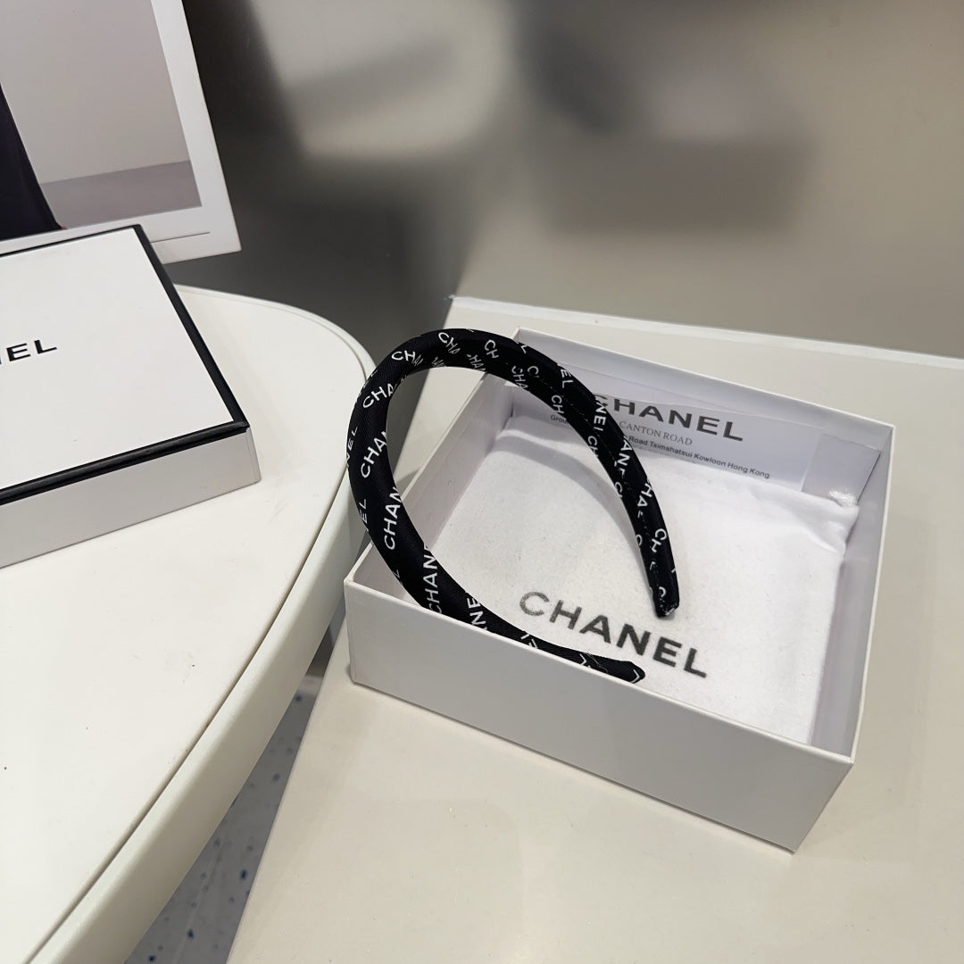 BLACK MIX WHITE FABRIC HAIRBAND 425530