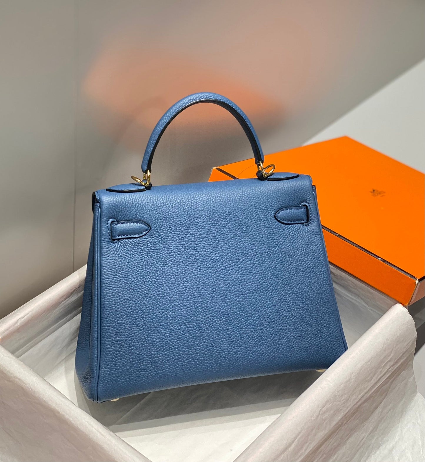 HM KELLY 28CM BLUE TOGO GOLD HARDWARE